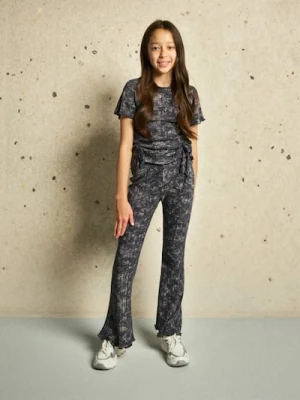 Sinsay - Spodnie z rozszerzaną nogawką - szary