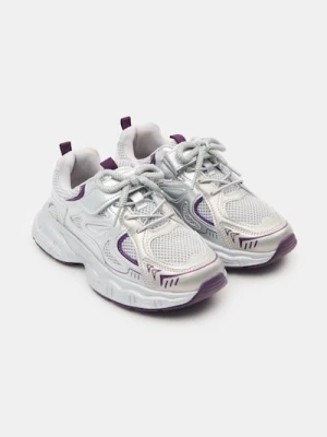 Sinsay - Sportowe sneakersy z lekką podeszwą - srebrny