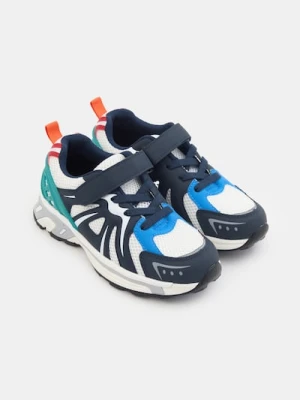 Sinsay - Sportowe sneakersy z siateczką zapinane na rzep - wielobarwny