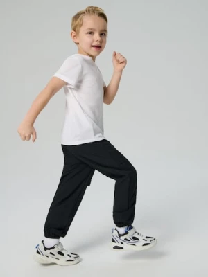 Sinsay - Sportowe spodnie jogger typu softshell z odblaskowym nadrukiem Active - czarny