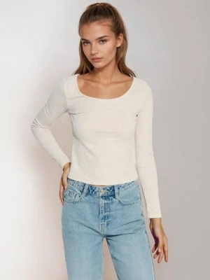 Sinsay - Strukturalna bluzka - kremowy