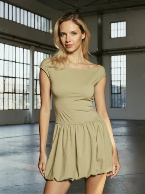 Sinsay - Sukienka bombka mini z krótkim rękawem - zielony