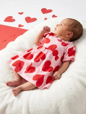 Sinsay - Sukienka dresowa ze wzorem w serca - różowy