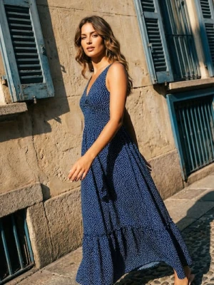 Sinsay - Sukienka maxi z falbanką w kropki - granatowy