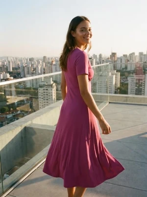 Sinsay - Sukienka midi z dekoltem V i krótkim rękawem z modalem - różowy