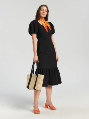 Sinsay - Sukienka midi z falbanami - czarny
