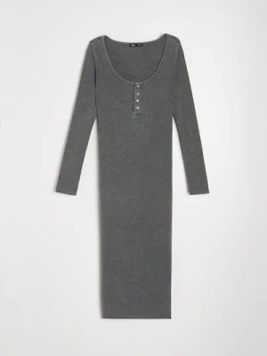 Sinsay - Sukienka midi z guzikami przy dekolcie - szary