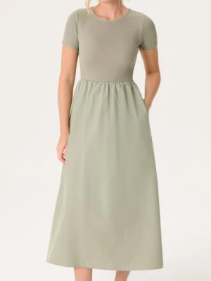 Sinsay - Sukienka midi z krótkim rękawem - zielony