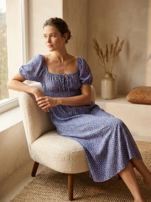 Sinsay - Sukienka midi z marszczeniem i bufkami w kwiaty - wielobarwny