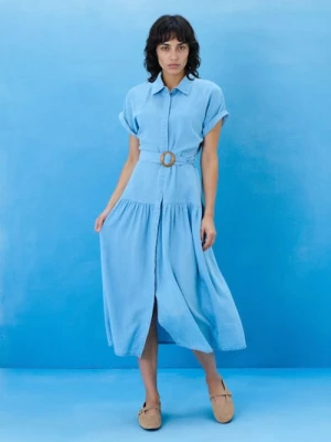 Sinsay - Sukienka midi z paskiem i kołnierzykiem z lyocellu - niebieski