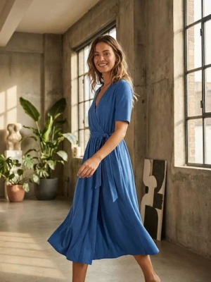 Sinsay - Sukienka midi z paskiem z modalem - niebieski