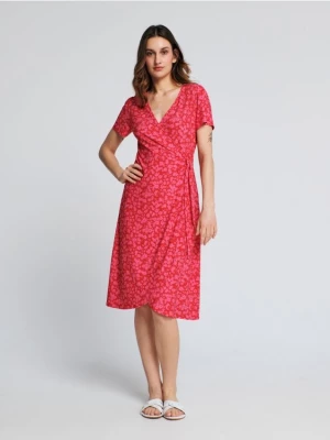 Sinsay - Sukienka midi z wiązaniem - różowy