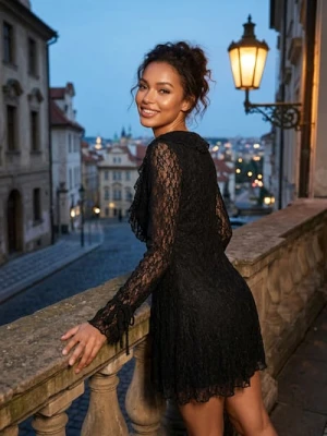 Sinsay - Sukienka mini babydoll z koronką - czarny