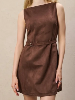 Sinsay - Sukienka mini bez rękawów z prostym dekoltem - brązowy