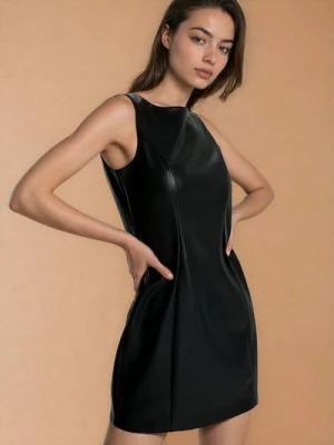 Sinsay - Sukienka mini z imitacji skóry - czarny