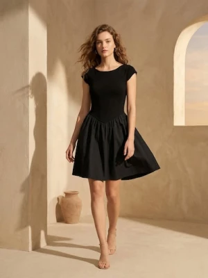 Sinsay - Sukienka mini z łączonych materiałów - czarny