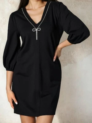 Sinsay - Sukienka mini z ozdobnym detalem przy dekolcie - czarny