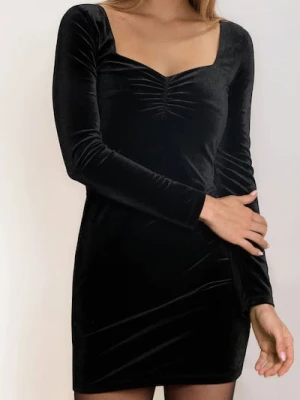 Sinsay - Sukienka mini z welurowym wykończeniem - czarny