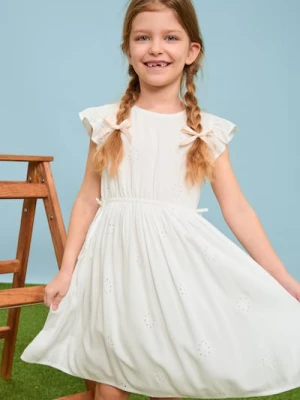 Sinsay - Sukienka z ażurowym wzorem - biały