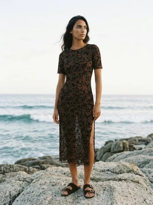Sinsay - Sukienka z koronkowym wzorem kwiatowym - brązowy