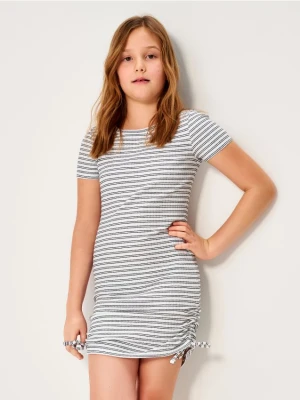 Sinsay - Sukienka z marszczeniami - wielobarwny