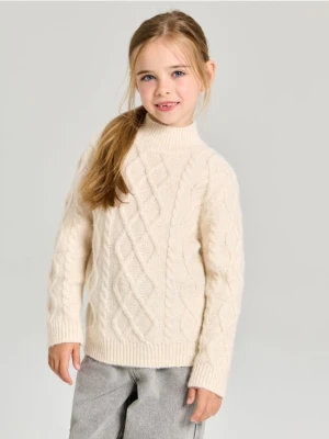 Sinsay - Sweter warkoczowy z półgolfem - kremowy