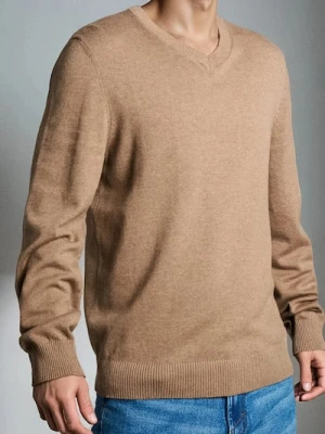 Sinsay - Sweter z dekoltem w serek - beżowy