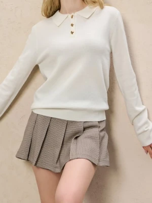 Sinsay - Sweter z kołnierzykiem i ozdobnymi guzikami z domieszką wełny - kremowy