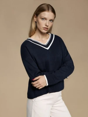 Sinsay - Sweter z kontrastowym dekoltem - granatowy