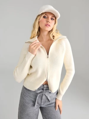 Sinsay - Sweter z suwakiem - kremowy