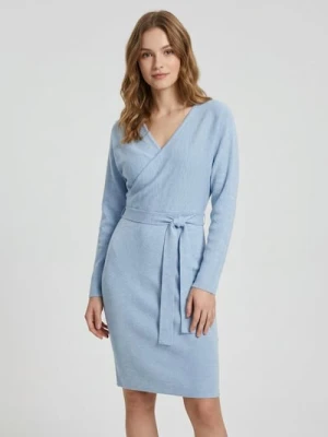 Zdjęcie produktu Sinsay - Swetrowa sukienka mini z kopertowym dekoltem - błękitny