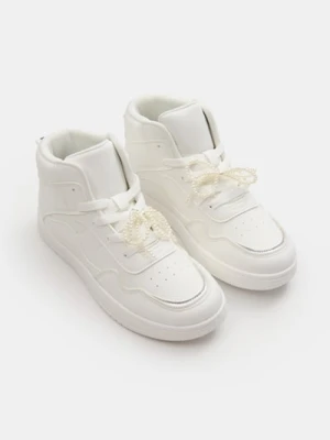 Zdjęcie produktu Sinsay - Sznurowane sneakersy za kostkę - biały