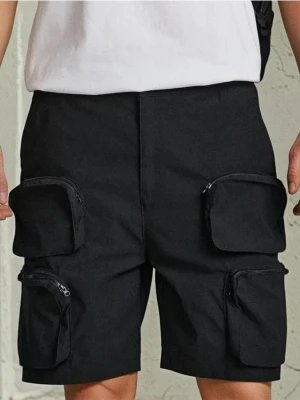 Sinsay - Szorty cargo z kieszeniami na zamek - czarny