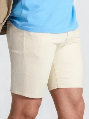 Sinsay - Szorty jeansowe slim - kremowy