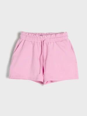 Sinsay - Szorty w stylu basic wiązane w pasie - różowy