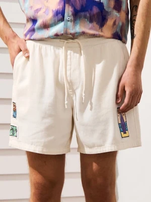 Sinsay - Szorty wiązane w talii z ozdobnymi kolorowymi naszywkami - kremowy