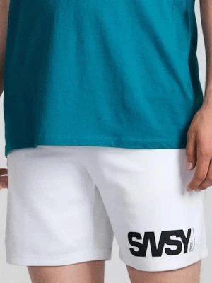 Sinsay - Szorty z kieszeniami na zamek - biały