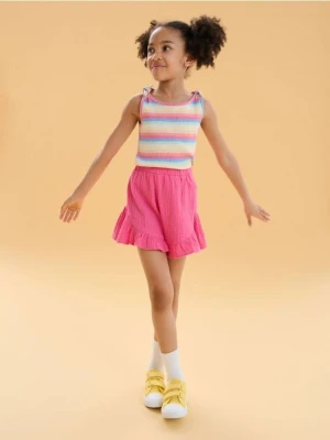 Sinsay - Szorty z muślinowej bawełny wykończone falbanami - różowy