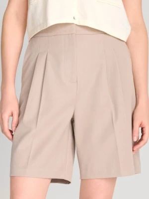 Sinsay - Szorty z nogawkami w kant - kremowy