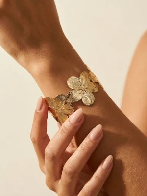 Sinsay - Sztywna bransoletka z motywem kwiatowym - złoty