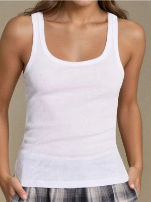 Sinsay - Top typu bokserka - biały