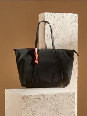 Sinsay - Torba shopper z ozdobnym frędzlem - czarny