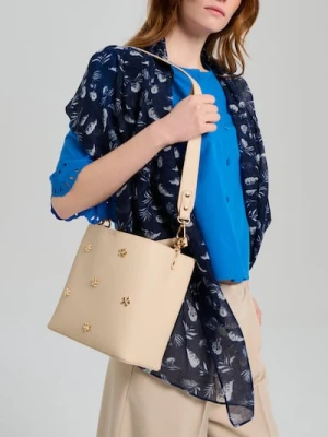 Sinsay - Torebka bucket bag z dżetami w kształcie kwiatów - beżowy