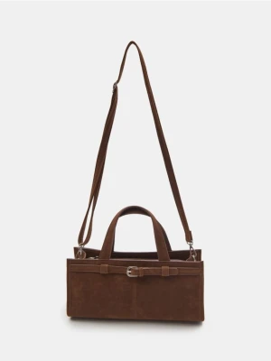 Sinsay - Torebka listonoszka z imitacji zamszu - brązowy