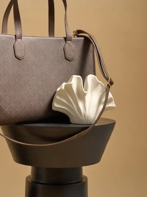 Sinsay - Torebka tote z odpinanym paskiem w monogram - wielobarwny