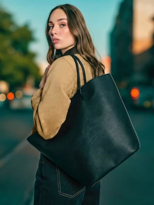 Sinsay - Torebka typu tote - czarny