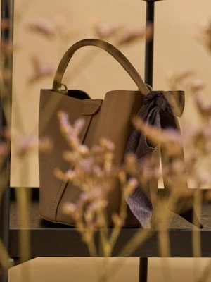 Sinsay - Torebka z kosmetyczką i dopinanym paskiem - beżowy