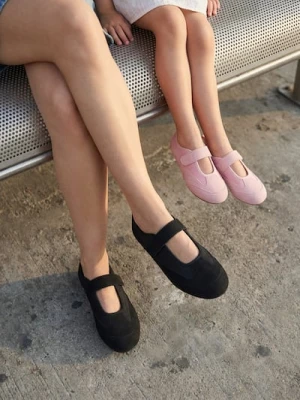 Sinsay - Trampki na rzep - czarny