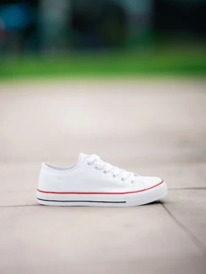Sinsay - Trampki niskie sznurowane - biały