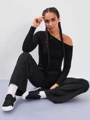 Sinsay - Trampki z ozdobnymi przeszyciami - czarny